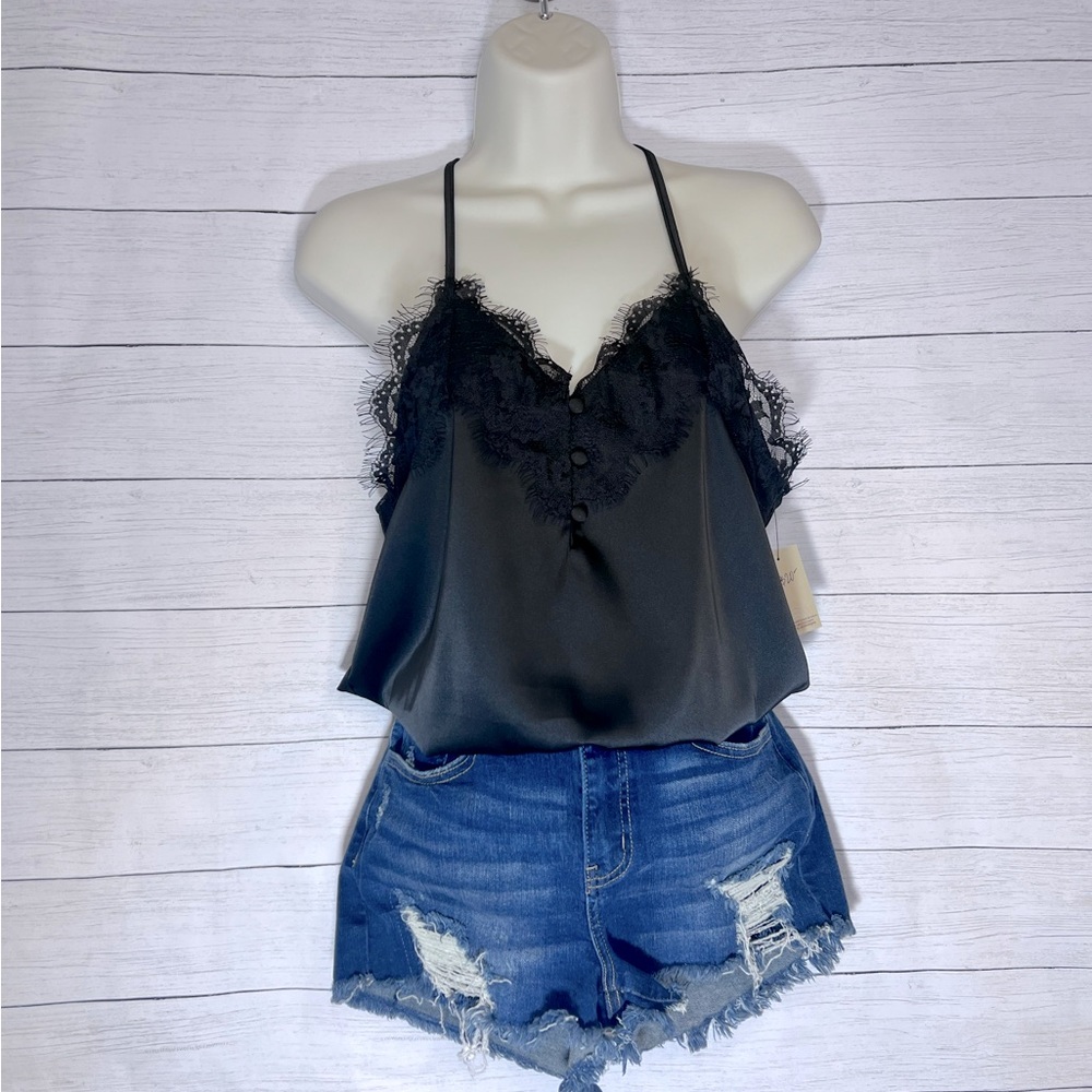 Boutique Brand Black Lace Neckline Sleeveless Satin 3 Button Placket Bodysuit
